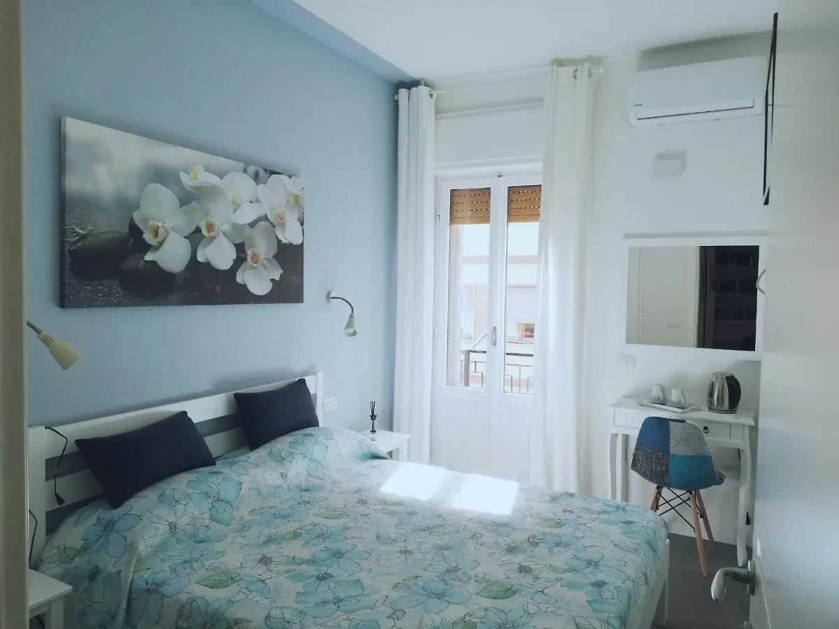 Castelvi Rooms Cagliari 0*,